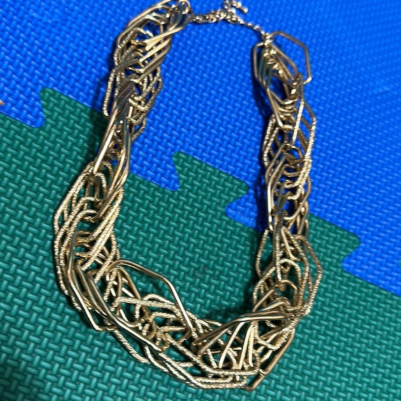 NWT Gold Necklaces - Picture 3 of 4